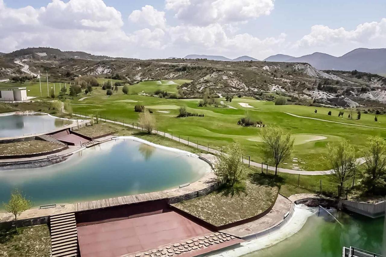 Precioso Apartamento Campo Golf Huesca Esterno foto
